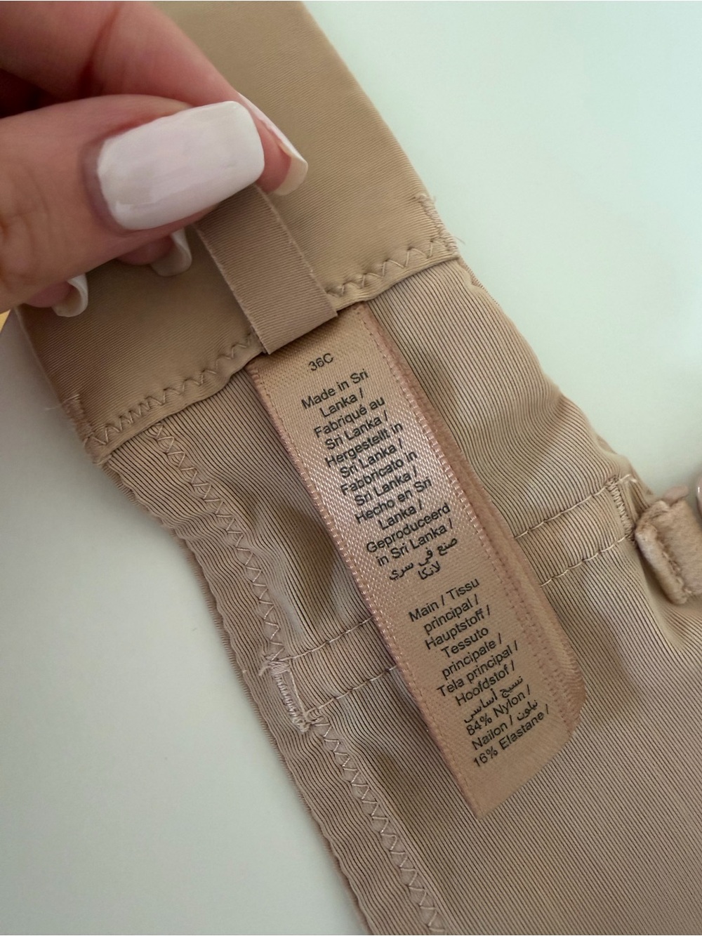 SKIMS Nude Strapless Push Up Bra NEW WITHOUT TAGS - Picture 9 of 10